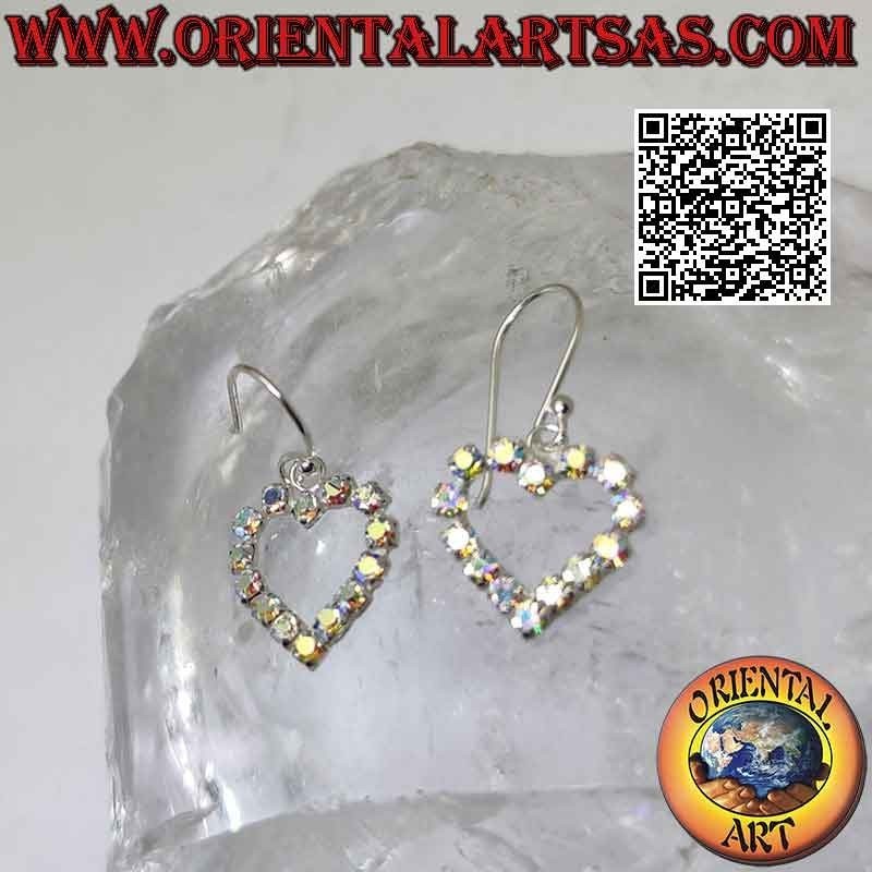 Aretes de plata con cierre de palanca con contorno de corazón de zirconia cúbica arcoíris engastados (pequeños)