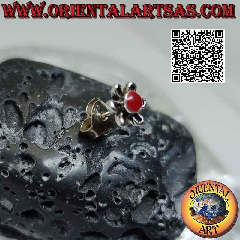 Mini-Ohrring aus Silber, Gänseblümchen mit zentralem Cabochon-Rundstein