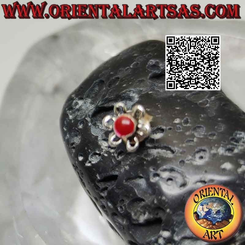 Mini-Ohrring aus Silber, Gänseblümchen mit zentralem Cabochon-Rundstein