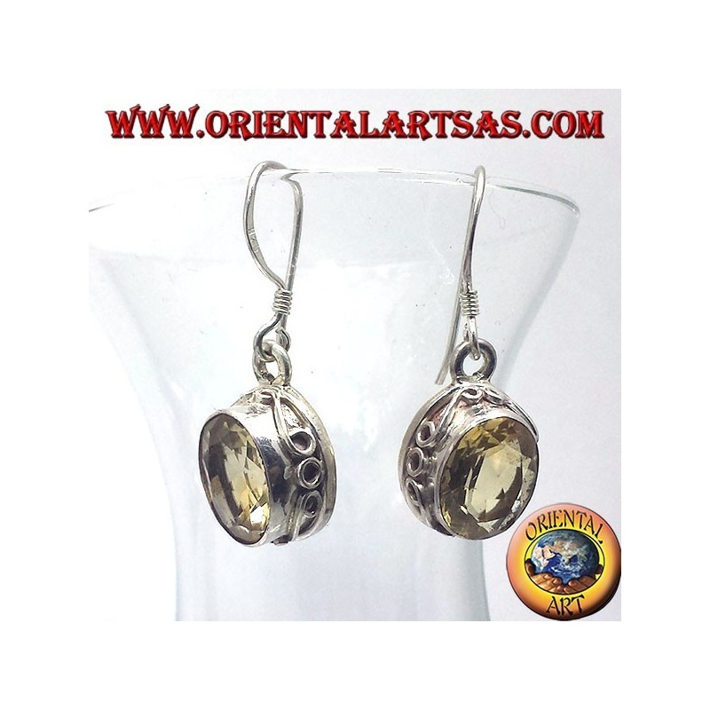 Pendientes de plata con ovalada facetas Topaz Nepal