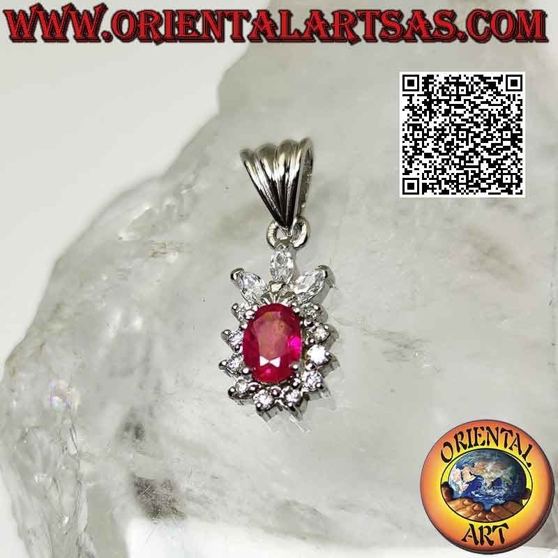 Pendentif en argent avec rubis synthétique ovale serti entouré de zircons et couronne de zircon baguette