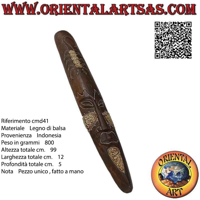 Maschera di un indigeno con decorazioni chiare (scorpione) in legno di balsa, 99 x 12 cm