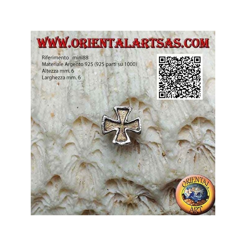 Mini orecchino in argento, croce dei Templari concava all'interno