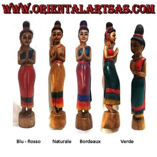Scultura di benvenuto donna thailandese in un formale saluto "Wai o Sawasdee" in legno di suar da 35 cm