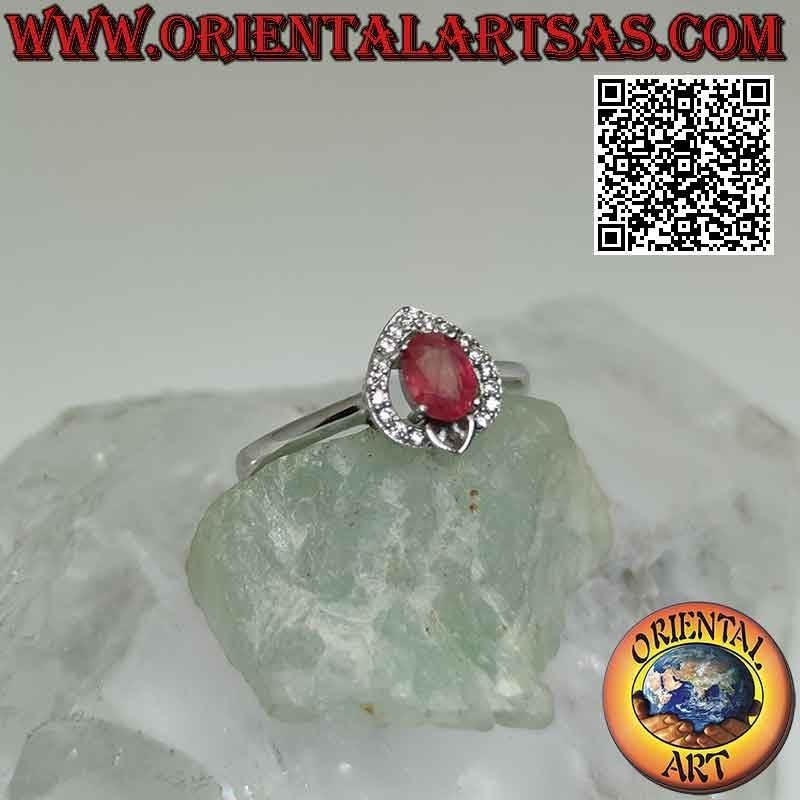 Bague en argent solitaire coeur avec couronne avec rubis ovale naturel et zircons