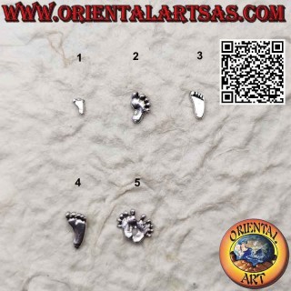 Mini silver earring, the various soles of the foot