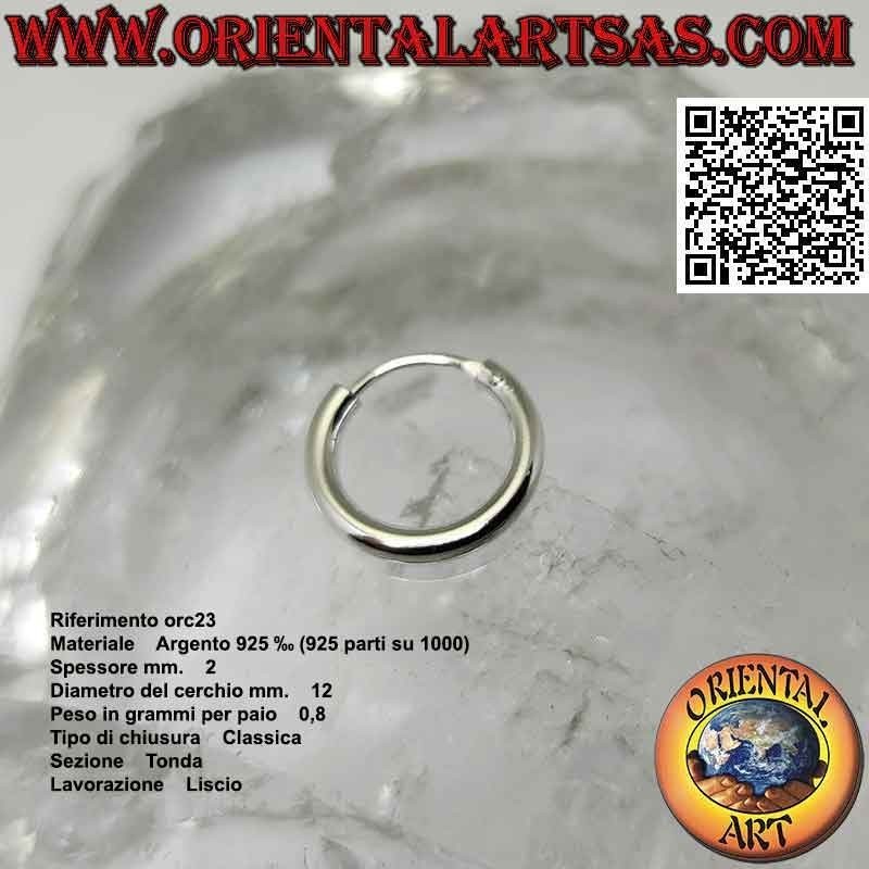 Boucles d'oreilles en argent, cercles lisses unis de 2 mm d'épaisseur (classiques)