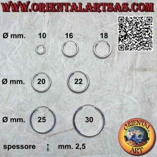 Pendientes de plata, círculos simples lisos de 2,5 mm de grosor (clásicos)