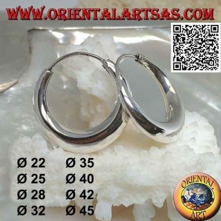 Silver earrings, simple smooth crescent circles 22mm to 45mm (classic)