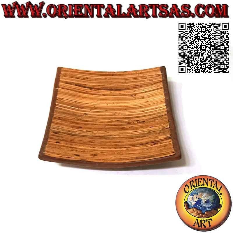 Plateau plateau carré Lombok en terre cuite recouvert de baguettes de bambou