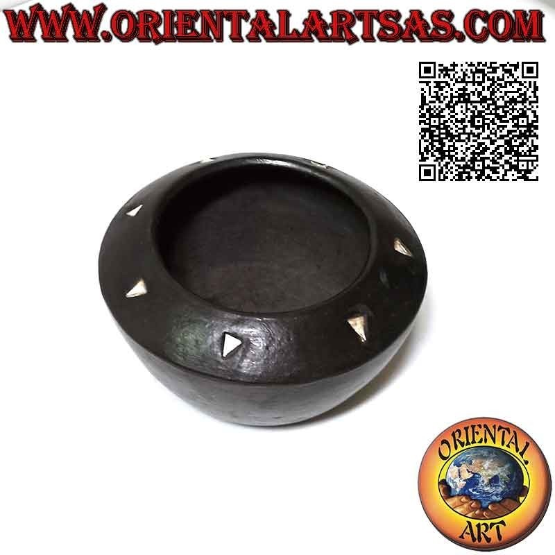 Traditional Lombok bowl in dark terracotta with white triangles, handmade