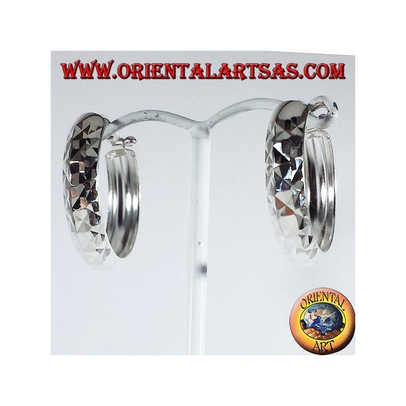 boucles d'oreilles en argent, diamant coupant moyen