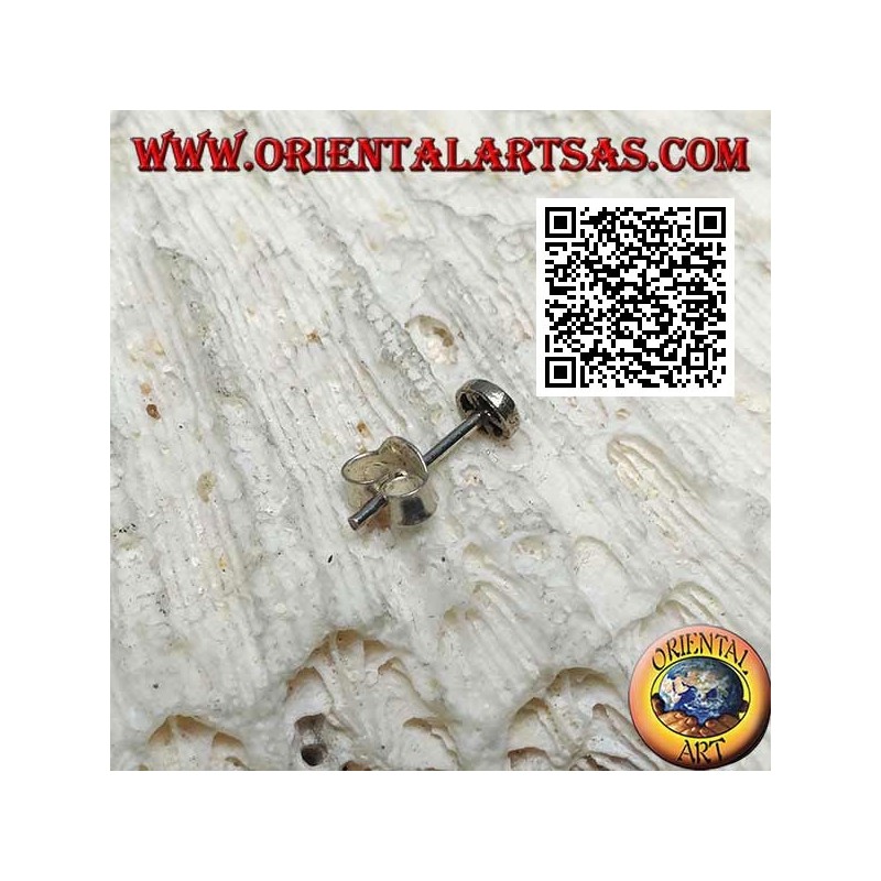 Mini silver earring, the symbol of peace