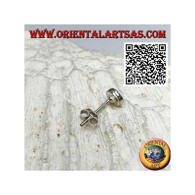 Mini silver earring, the symbol of peace