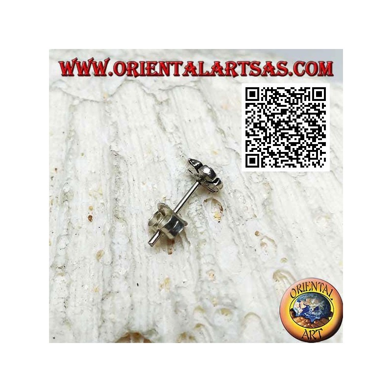 Mini orecchino in argento, il fiore (varie tipologie)