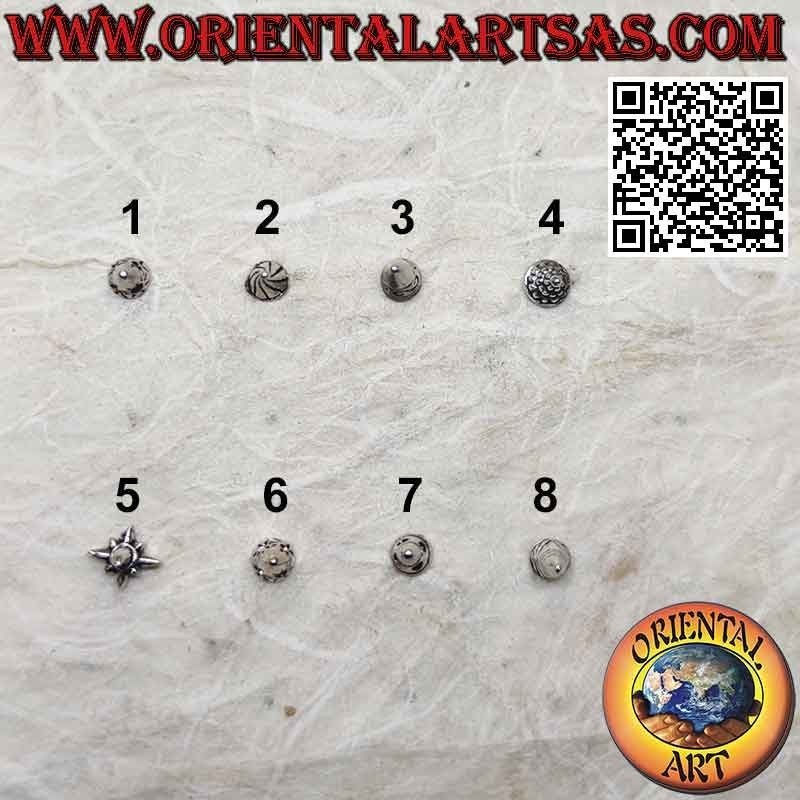 Mini arete / nose dot en plata, el cono decorado