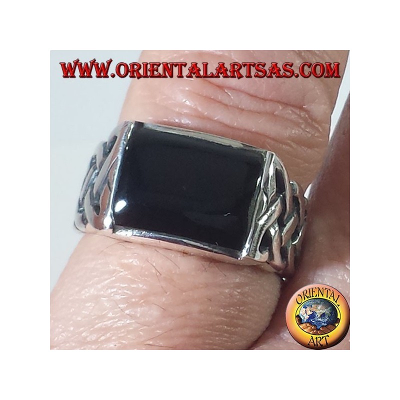 silver ring with onyx and Celtic knot pierced