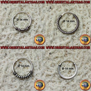 Orecchino in argento 925‰, cerchio lavorato, 14 mm di diametro (8)