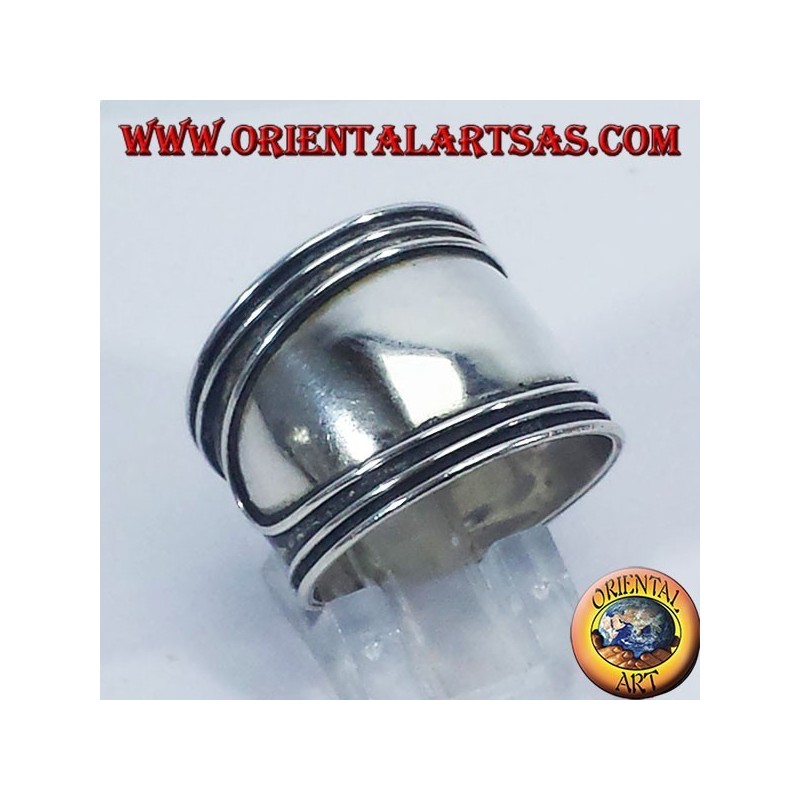 Bague en argent à large bande, Bali avec des rayures sur les bords