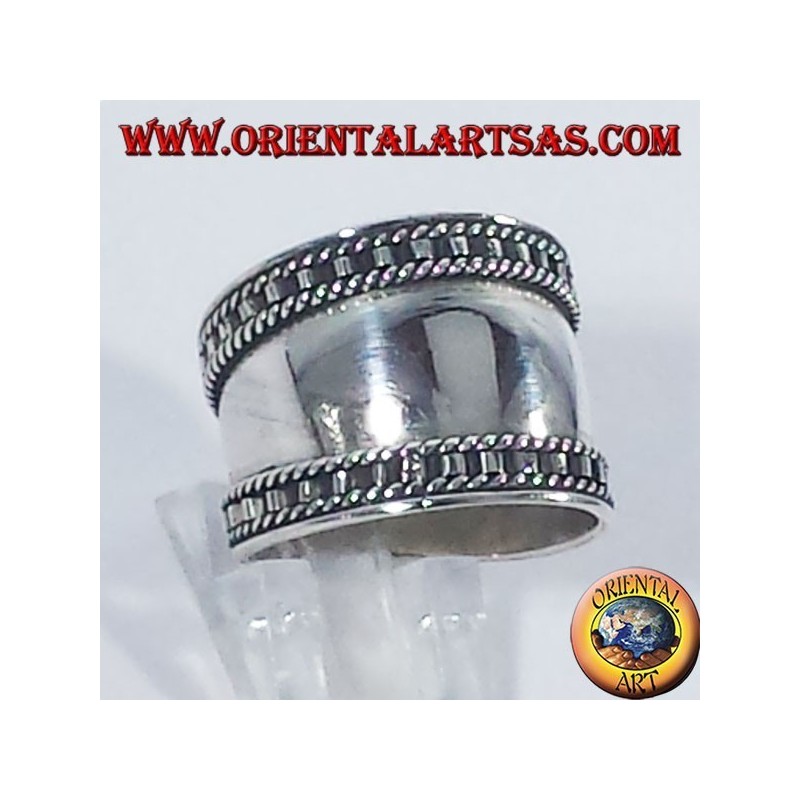 anillo de banda ancha de plata, Bali con el borde paso