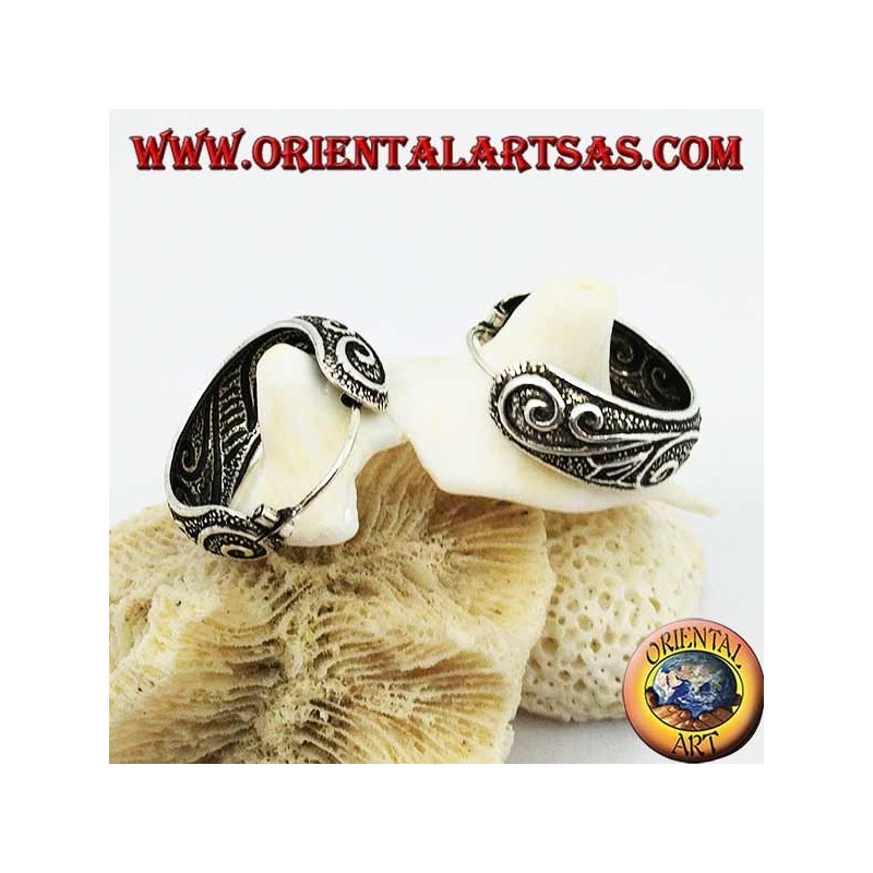 Boucles d'oreilles créoles larges arrondies ciselée 20 mm en argent (1)