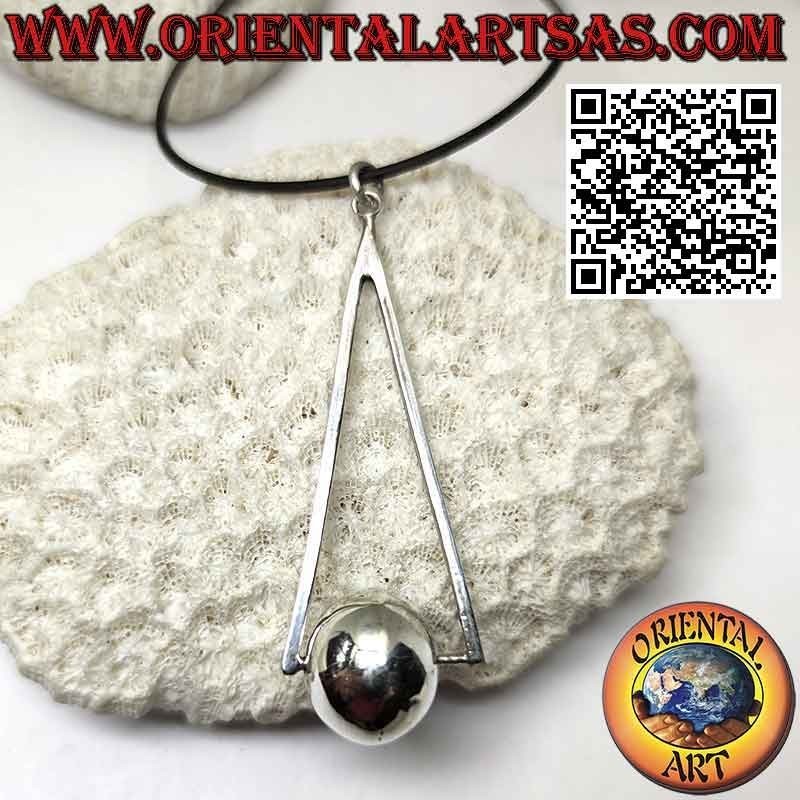 Pendentif en argent, boule tournante à la base du triangle isocèle