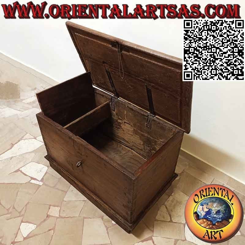 Cofre antiguo tradicional con cerradura precintable de madera de teca de 75 cm