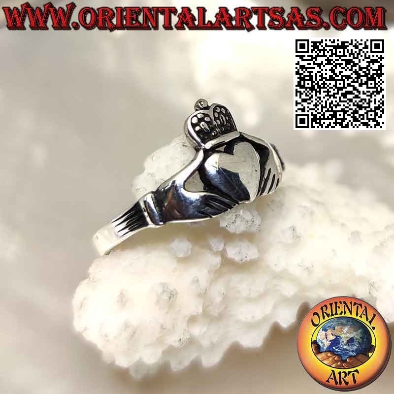 Bague en argent classique irlandaise Claddagh (Love Loyalty and Friendship) avec couronne en pointillés