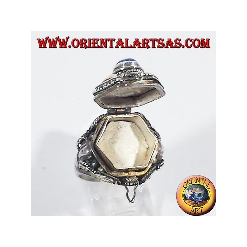 Anillo de plata trae veneno de oro y lapis lazuli de plaquetas