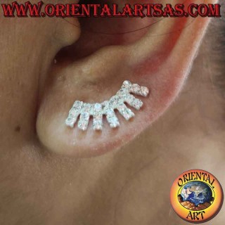 Pendiente de plata trepadora (escalador) con hileras de circonitas blancas