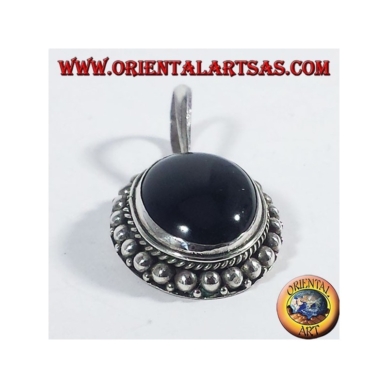 Pendentif en argent avec onyx