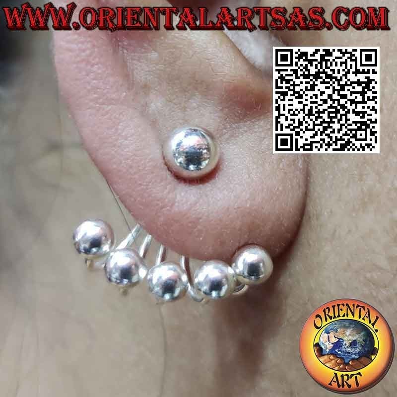 Pendiente de plata trepador en forma de abanico (trepador), bolas lisas