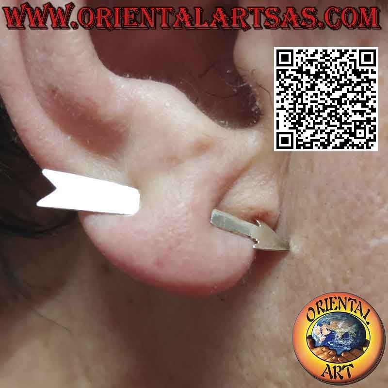 Pendiente de plata falsa (sin agujero), la flecha masiva