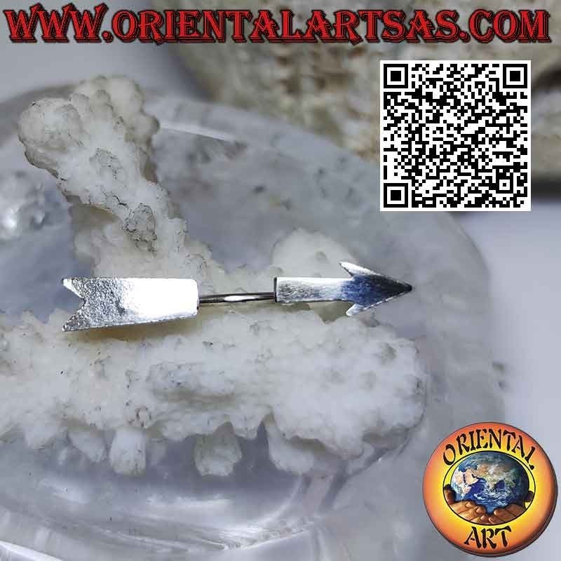 Faux silver earring (without hole), the massive arrow