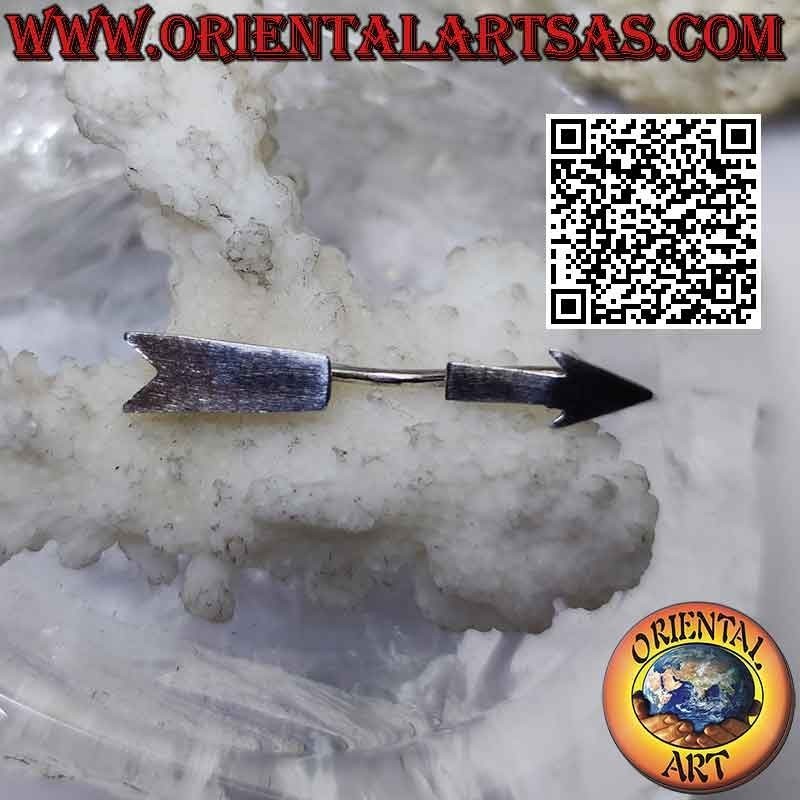 Orecchino in argento finto (senza buco), la freccia massiccia