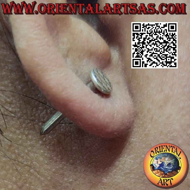Pendiente de plata "especial", el clavo