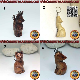 Portachiavi in metallo con gatto in legno realizzata a mano