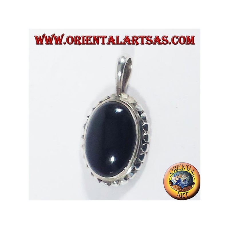 Colgante de plata con ónix ovalada