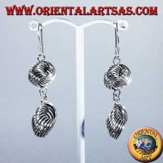 silver earring, two rings node