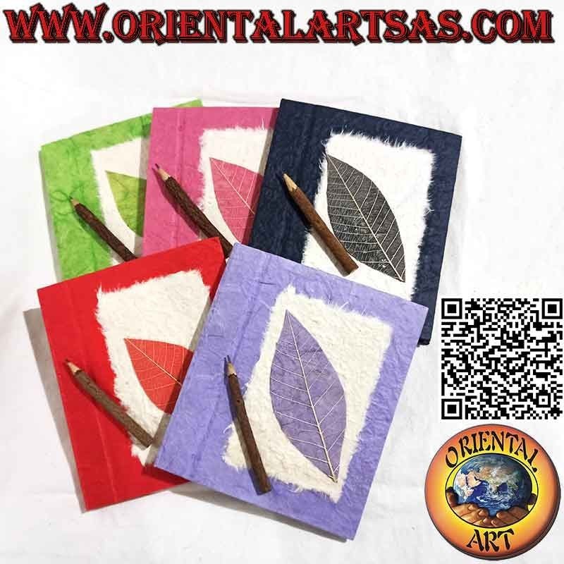 Notizbuch mit Bleistift und Blatt aufgebracht, aus Reispapier (16,5 x 14,5)