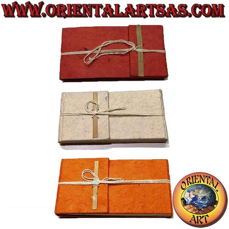 Notebook with three-quarter thread closure, in Nepalese rice paper (8 x 15)