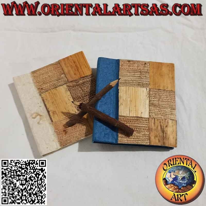 Libreta cuadrada con tapa en corteza y fibras naturales, en papel de arroz (12 x 12)