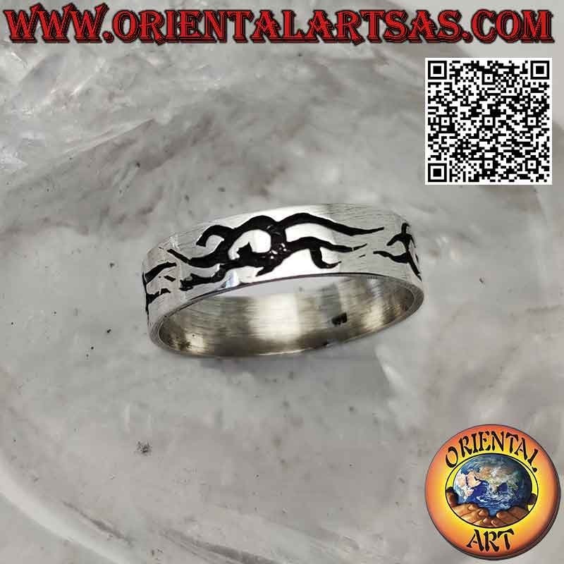 Smooth band silver ring with three times engraved tribal symbol