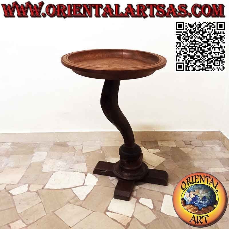 Tavolino tondo con piano decentrato su asse curvo in legno antico di teak