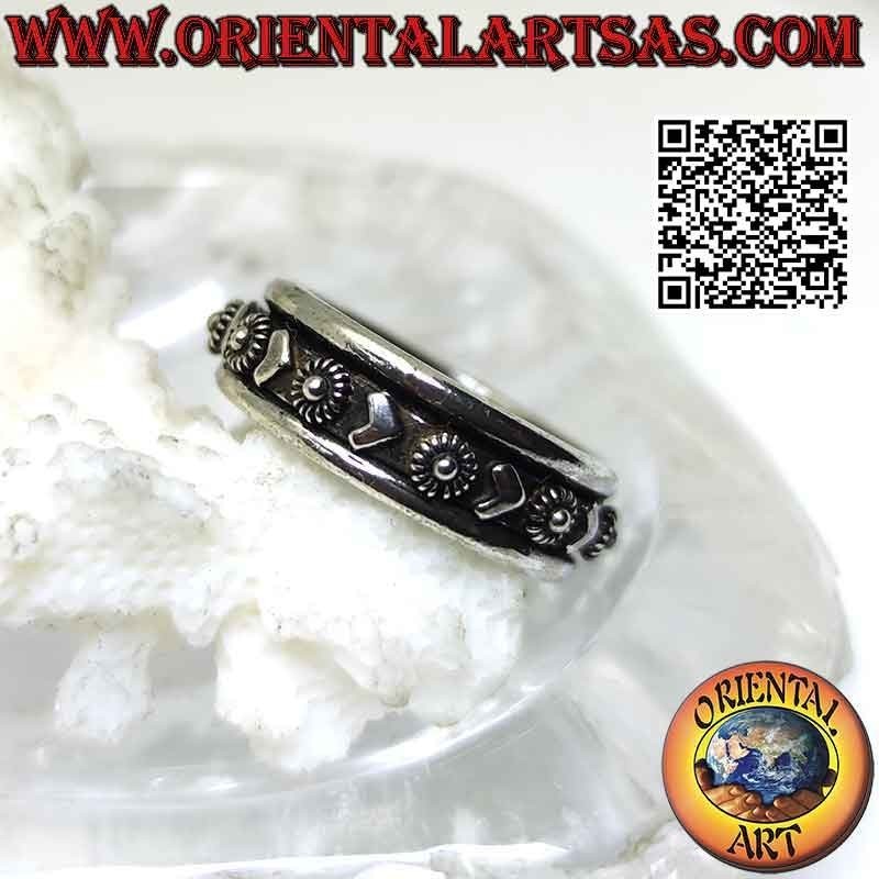 Silberring mit Antistressband, glattem Herz und abwechselnder Blume