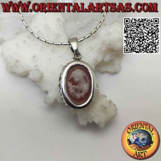 Silver pendant with cameo on mother-of-pearl of a woman in profile (small)