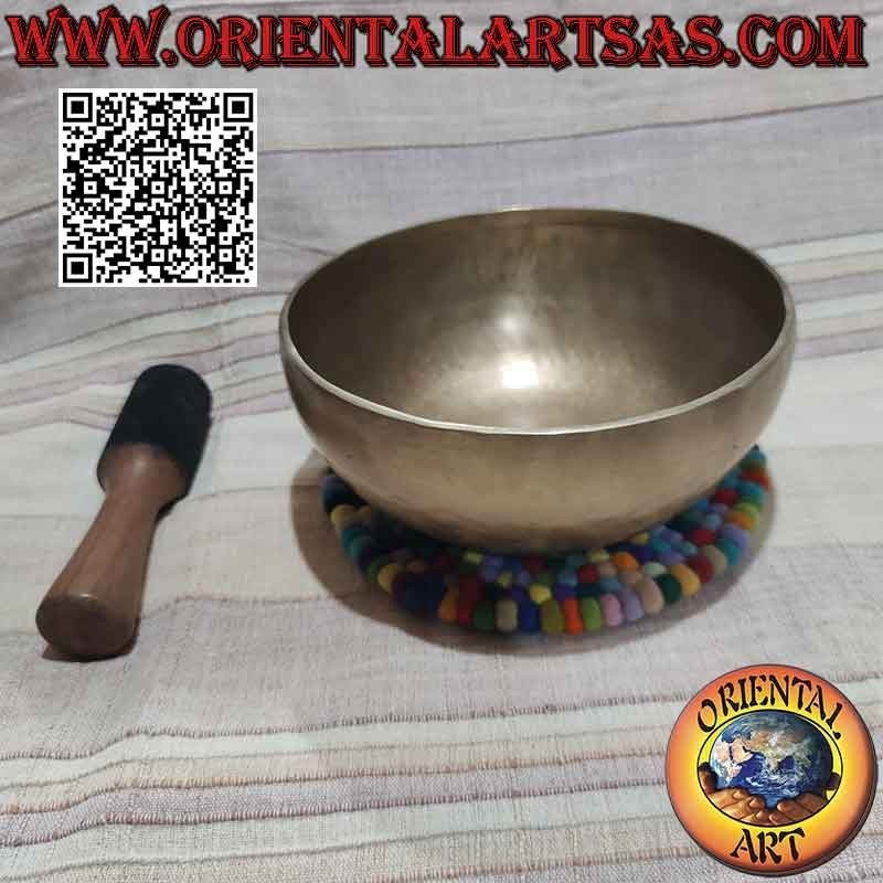 Campana tibetana realizzata a mano da una lega di sette metalli da 23 cm Ø con batacchio