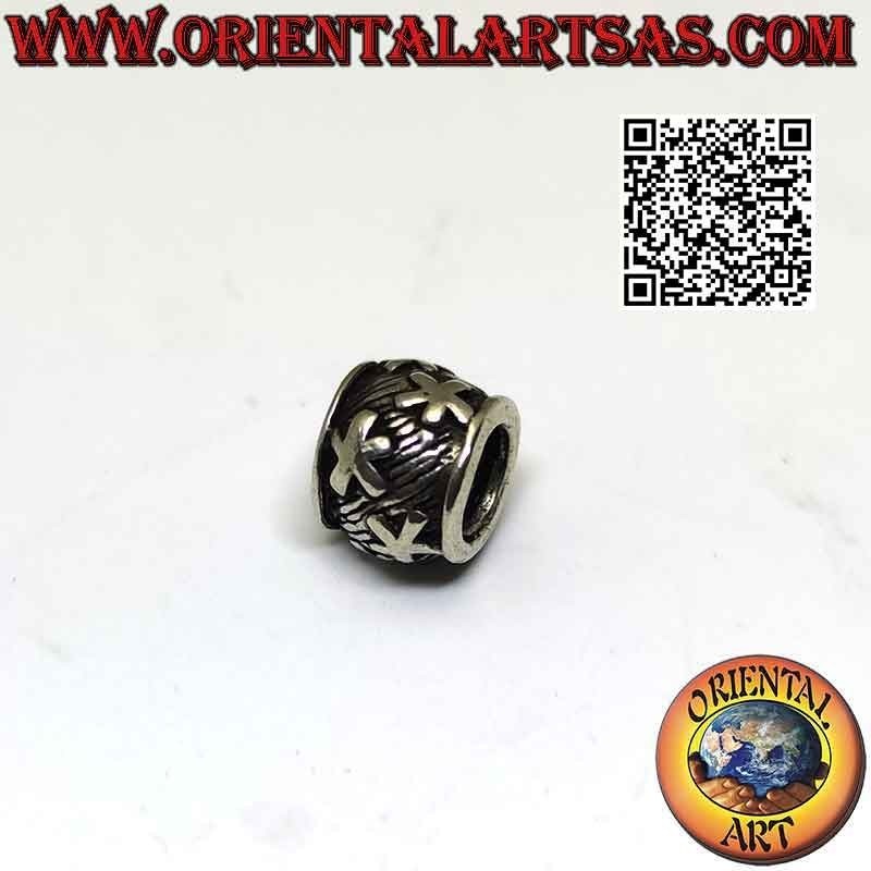 Silver charms in 925 ‰ silver, bas-relief daisies