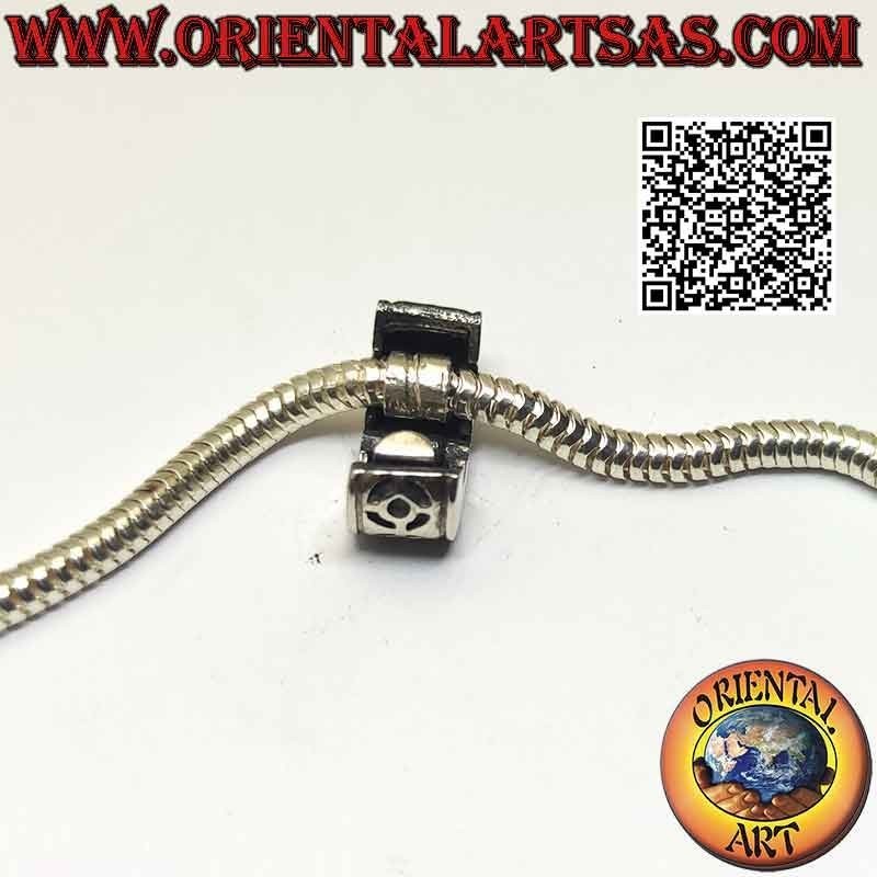 Clip de plata 925‰ para pulsera charms, liso con motivo geométrico circular en bajorrelieve