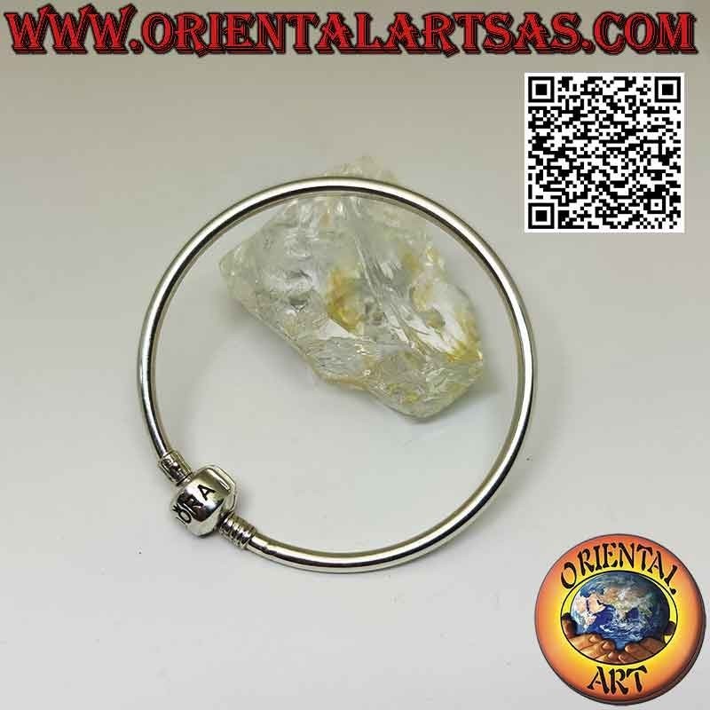 Bracciale charms in argento 925‰, rigido e liscio con chiusura